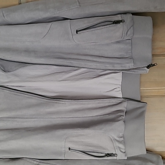 Vici suede bomber jacket. - Picture 3 of 4